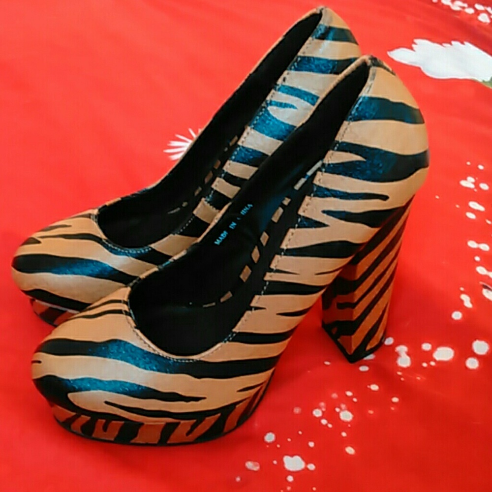 Forever 21 Chunky Platform Heels